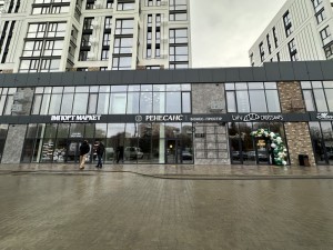 Відродження, 32а (г. Луцк) - Здається торгівельний майданчик, 28000 грн. - АФНУ
